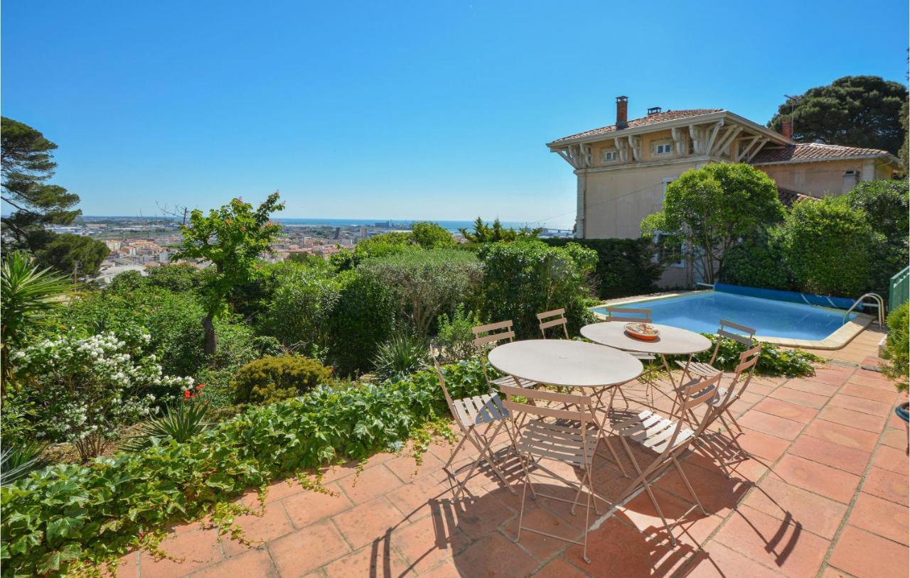 Cozy Home In Sete With Outdoor Swimming Pool Εξωτερικό φωτογραφία